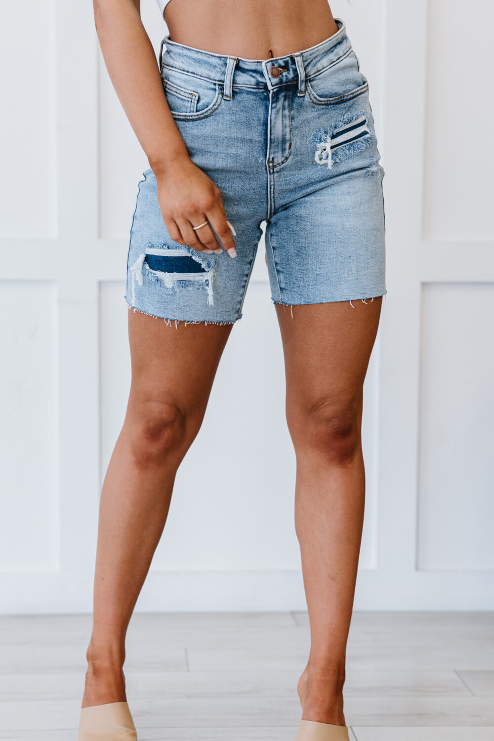 JB-Hallie Mid-Length Denim Patch Shorts